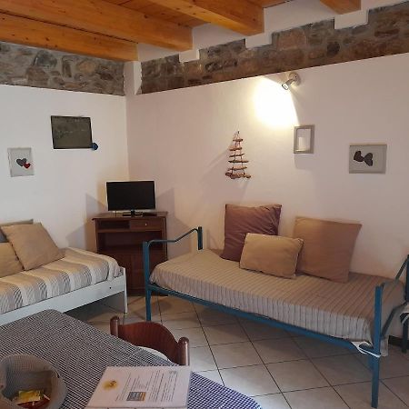 A Casa Di Sole Lägenhet Brovello-Carpugnino Exteriör bild
