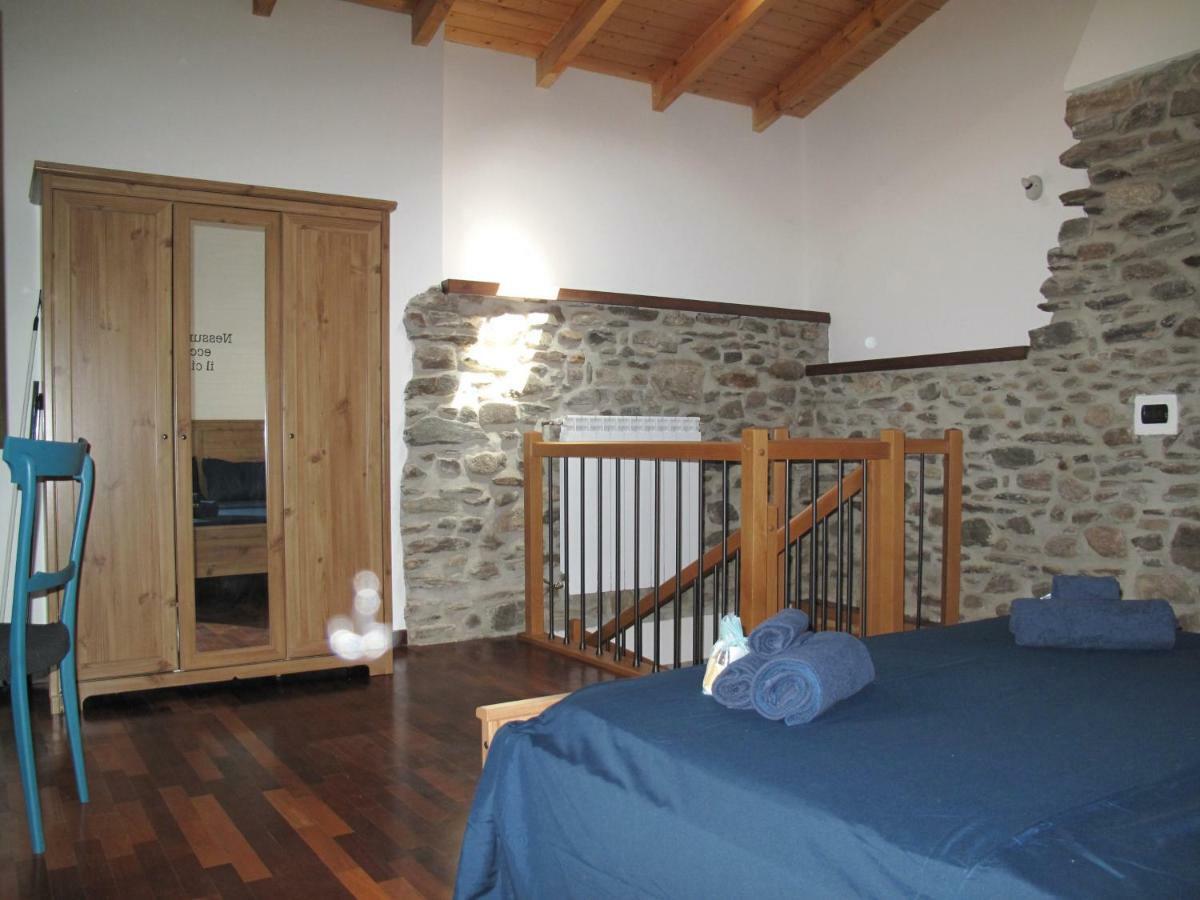 A Casa Di Sole Lägenhet Brovello-Carpugnino Exteriör bild