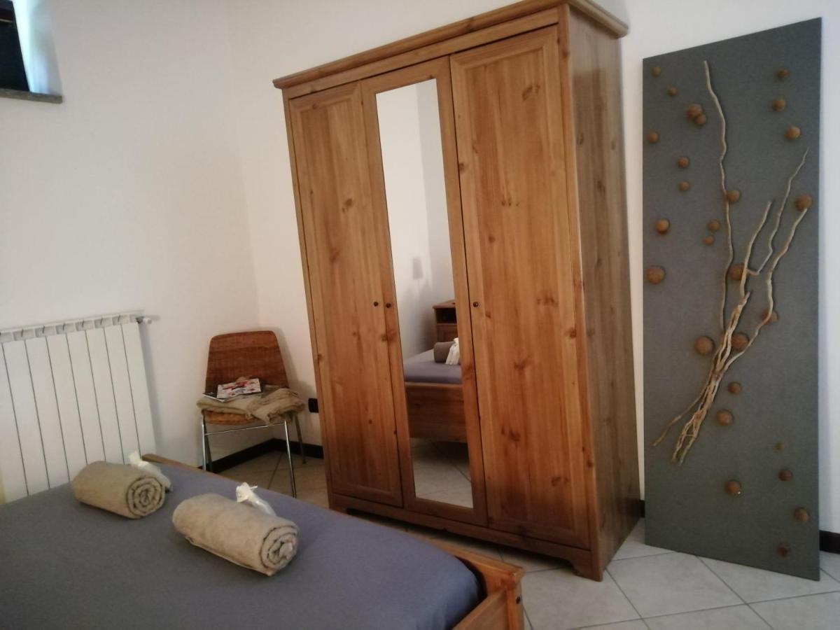 A Casa Di Sole Lägenhet Brovello-Carpugnino Exteriör bild